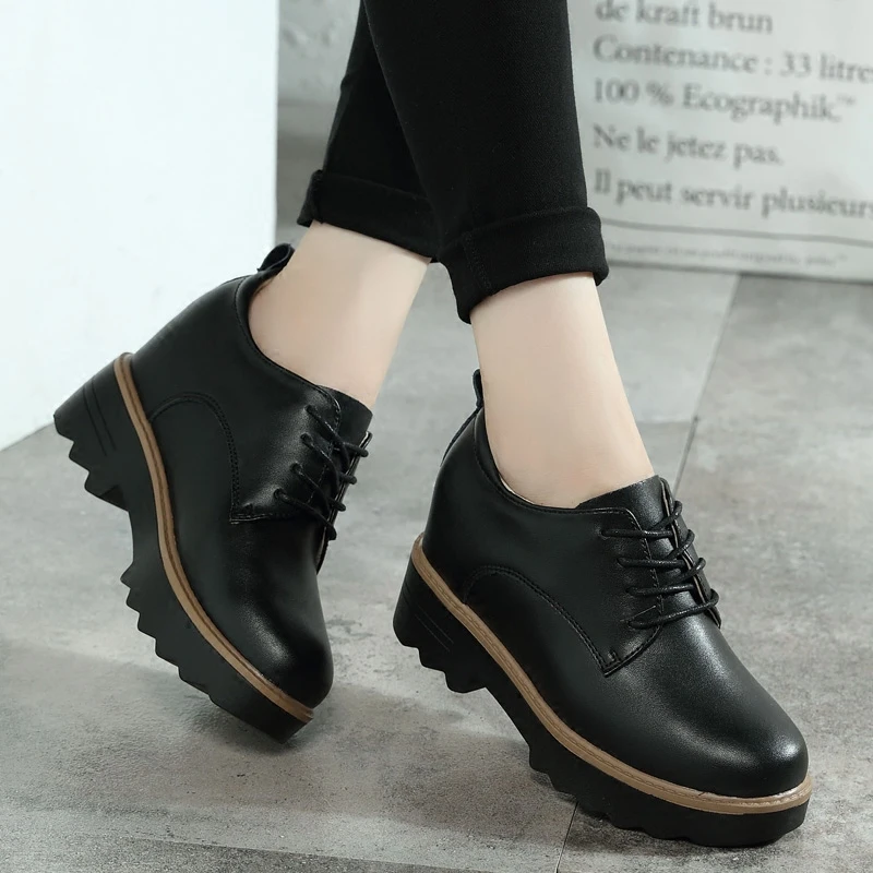 

Slope heel coarse-heeled women's shoes autumn winter new English style shoes women plus increase 2022 thick bottom cake shoes