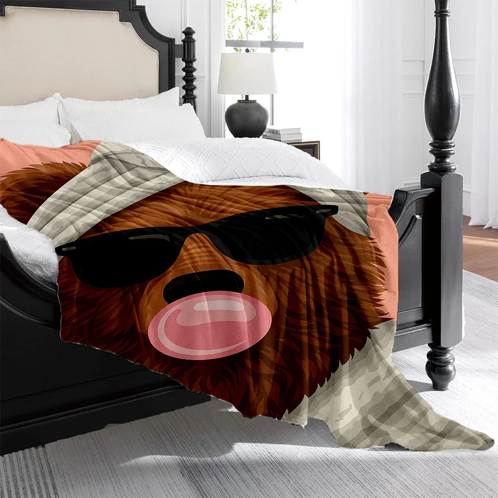 1pc, Cool Glasses with a Brown Bear Print Fleece Blanket, High-Density Fleece Blanket, Skin-Friendly Warm Blanket | a Must-Have