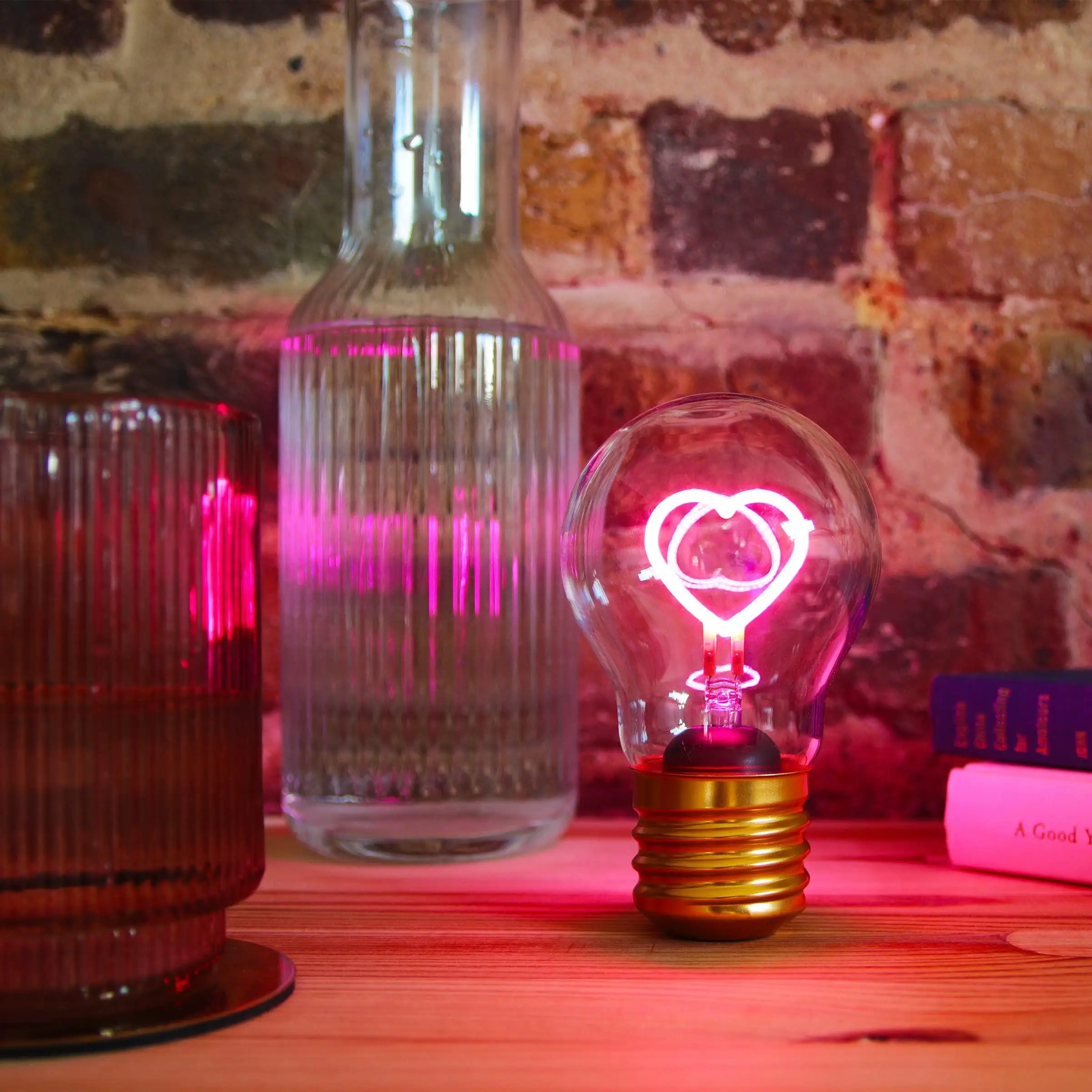 

Heart/Rainbow Shape Edison Bulb Vintage Filament 5v Lights E40 Usb Light Lamp Rechargeable Creative Night Handheld Decorative