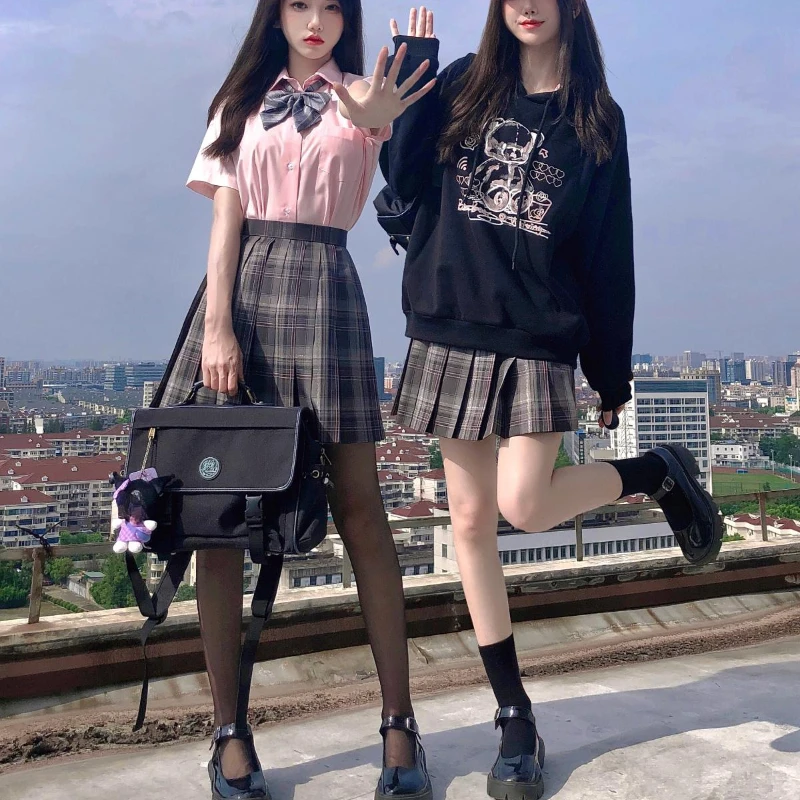 2024 Japanese Jk Uniform College Style Summer Gray A Line Thin Waist Fashionable and Comfortable Plaid Pleated Skirt For Girls