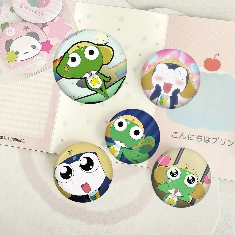 Keroro Gunsous Frog Anime Brooches Cute Cartoon Badge Jacket Jeans Lapel Pin Gift Accessorie