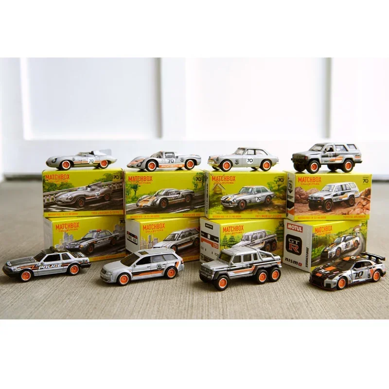 Original Matchbox Car 70th 8 Vehicles 1:64 Diecast Children Toys for Boys NISSAN GTR /ENZ G 63 AMG 6X6 PORSCHE 910 Birthday Gift