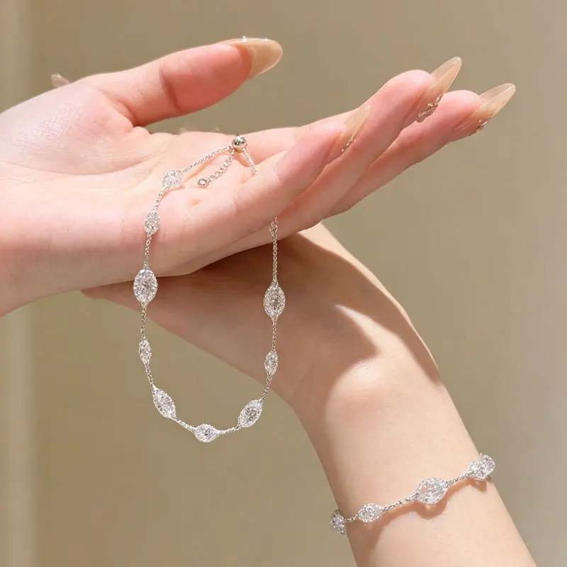 Zircon geometric pull - up bracelet fashion temperament bracelet small senior sense of a hundred accessorize