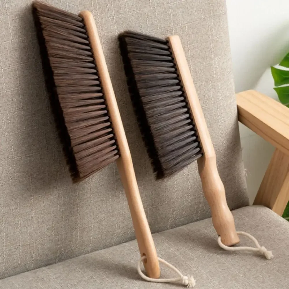 Wooden Brush Soft Bristled Brush Bed Cleaning Brush Dust Sweeping ,Long Handled Cleaning Brush Cleaning Tool for Bedroom