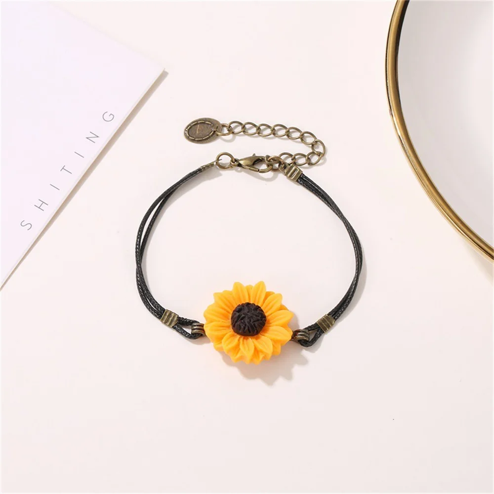 Cute Sunflower Bracelet Jewelry For Women Dainty Daisy Charm Rope Woven Lucky Friendship Party Jewelry Accessories Gift