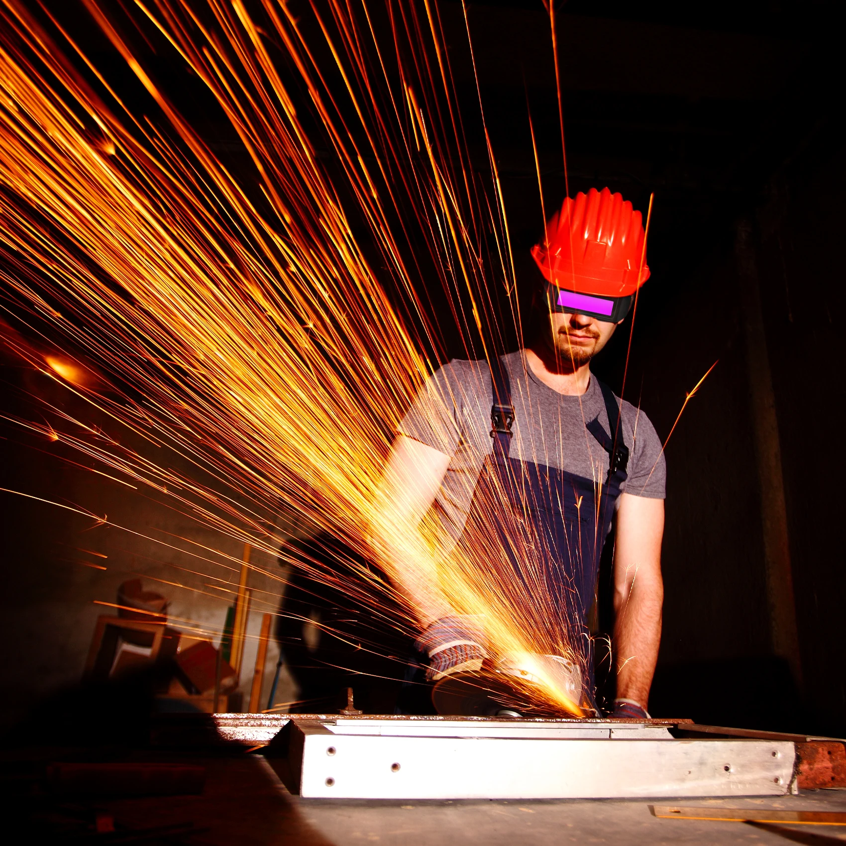 

AAAF Automatic Photoelectric Welding Glasses Solar Powered Auto Darkening Welding Mask Helmet Eye Goggle Welding Glass