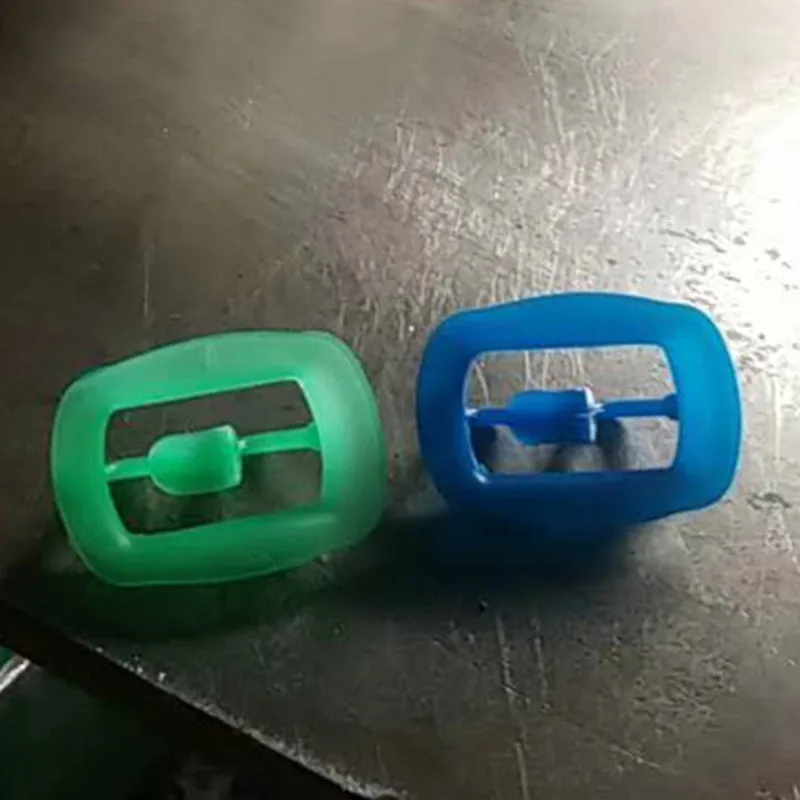 Autoclavable Silicone Retractor/Mouth Opener Multi-Purpose Teeth Whitening Accessory