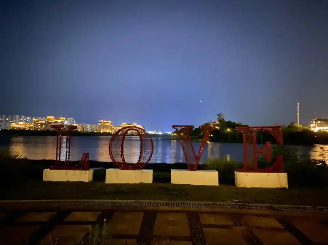 

4PCS SCX24 Metal Wheel Rims and Rubber Tires Kit for 1/24 RC Crawler Car Axial SCX24 90081 AXI00001 AXI00002 Wheel Parts