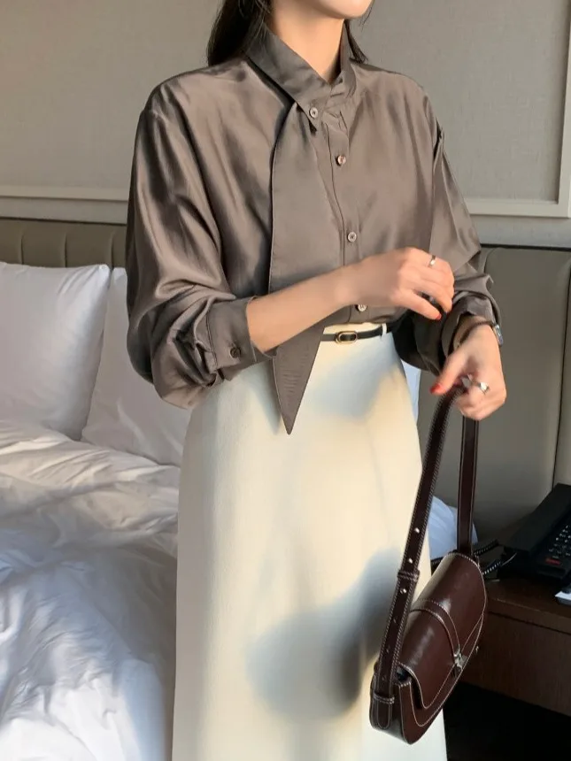 Elegancka długa bluzka z kołnierzykiem, warstwa bazowa dla kobiet, koreański styl, uniwersalna, modna bluzka do botków.