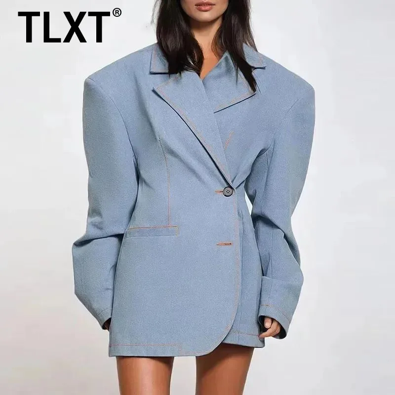 

TLXT Повседневный повседневный пиджак со сращенными карманами и зубцами, лоскутное пальто на пуговицах с длинными рукавами, темпераментное минималистское пальто, новинка осени 2025 г.