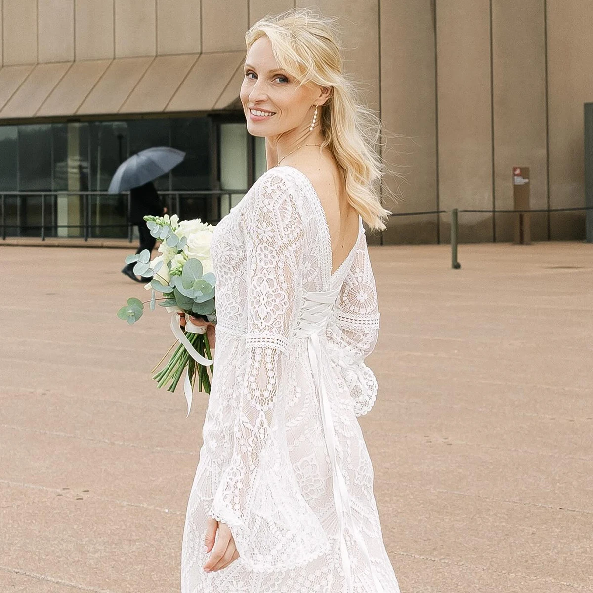 Mermaid Long Bell Sleeves Lace Wedding Dress Customized Corset V Neck Plus Size Rustic Sheath Small Train White Bridal Gowns