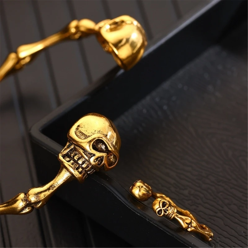 Fashion Skeleton Cuff Bracelet Opening Rings Set Stylish Skull Jewelry Set Alloy Texture Suitable for Fashion Individual