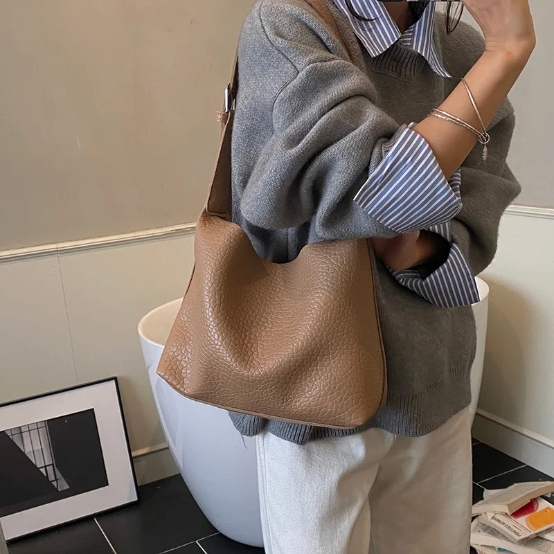 حقيبة كتف عصرية لعام 2025، محفظة كروس كاجوال للنساء، حقيبة عصرية من النهار إلى الليل، حقيبة حبال بسيطة، مقبض علوي مزخرف #2