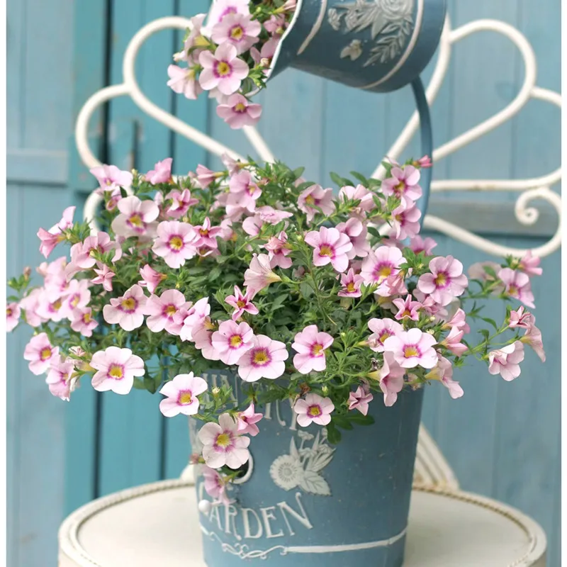 Retro Balcony Flower Pot Iron Relief Plant Stand Do Old Craftsmanship Garden Pots Courtyard Decoration Creative Ornaments