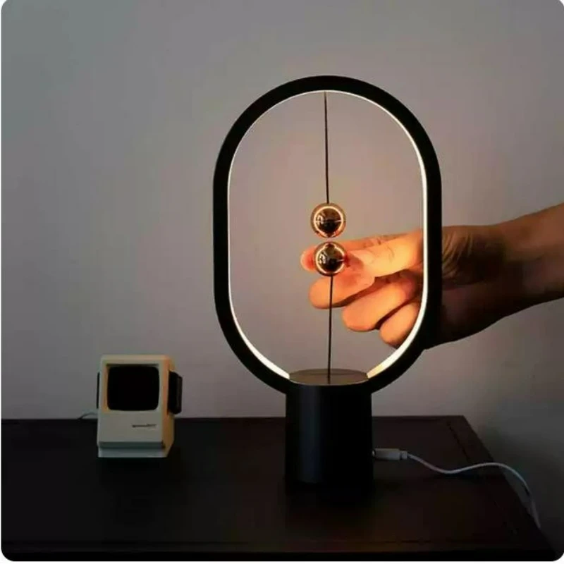 Creative Desktop Ornaments, Mini Balance, Warm Atmosphere, Decorative Technology Gifts