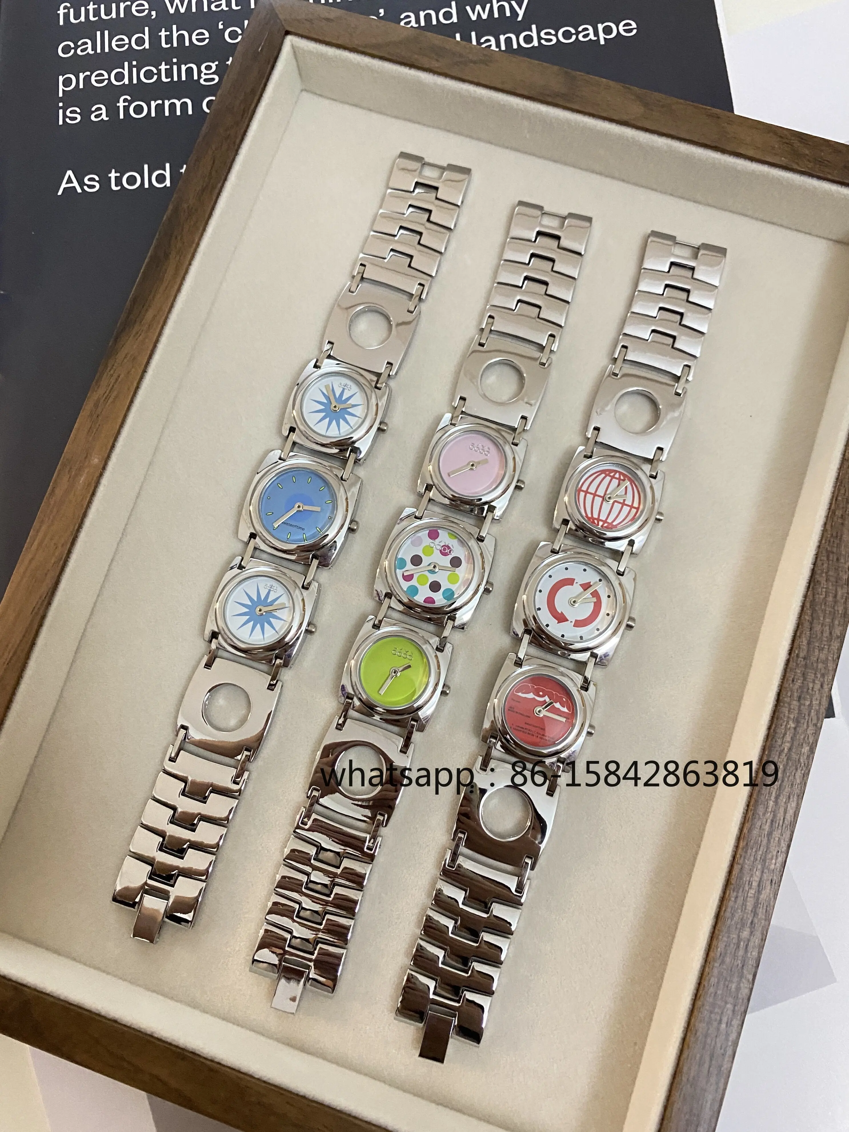 Niche Vintage Round Multi-Dial Metal Quartz Watch