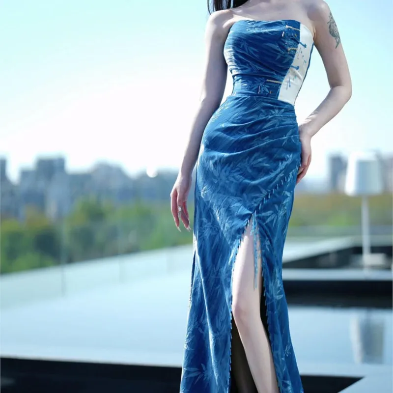 Morning photo new Chinese girl cheongsam toasts wear blue light luxury small dress