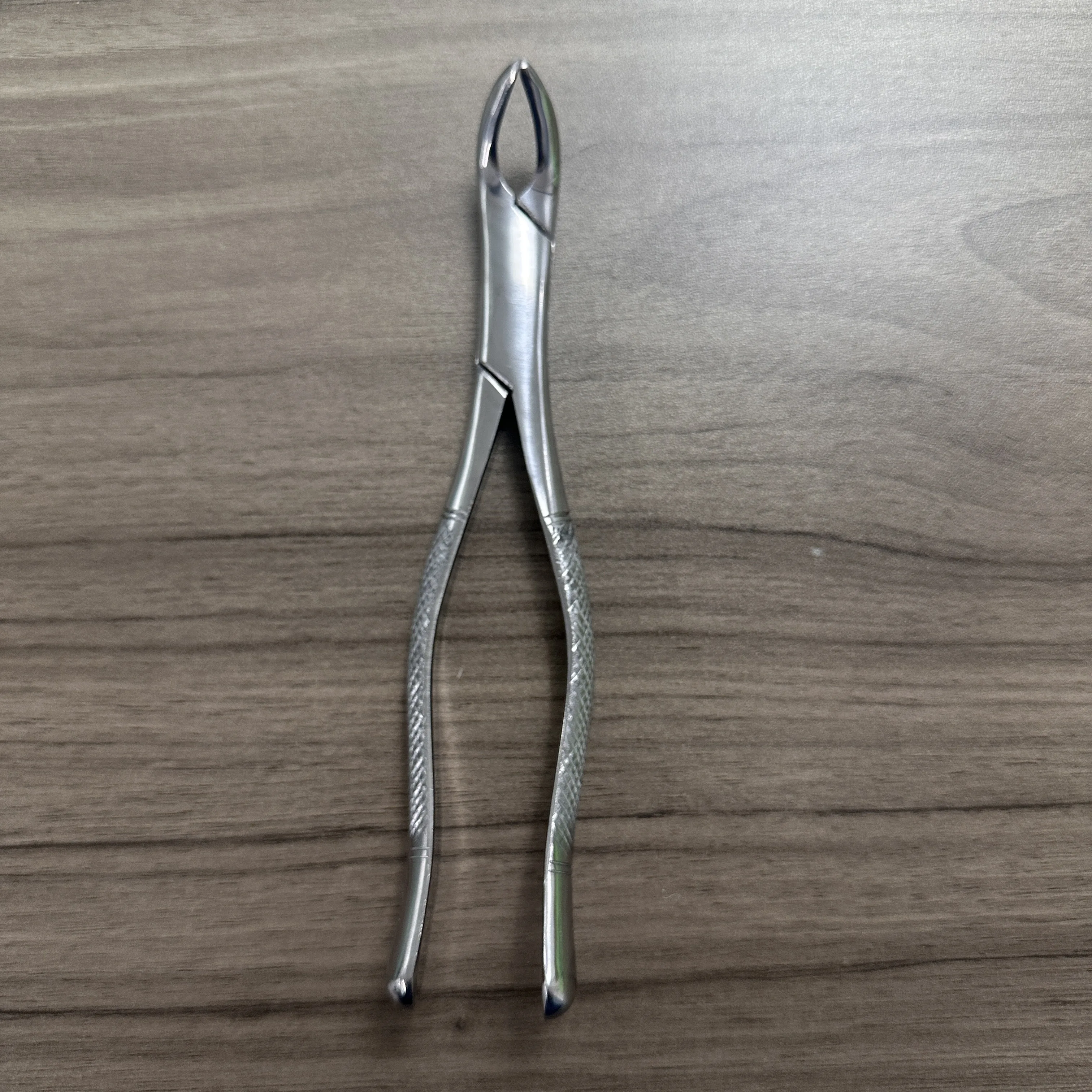 

Adult Tooth Extracting Forceps Pliers Dentist Surgical Extraction Instrument Dental Residual Root Forceps