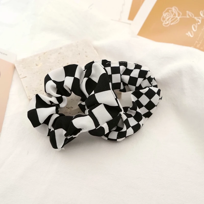 Modern Checkerboard Scrunchies Black and White Hair Rope Large Intestine Circle Hair Ties Wide Fabric Hair Accessories for Women