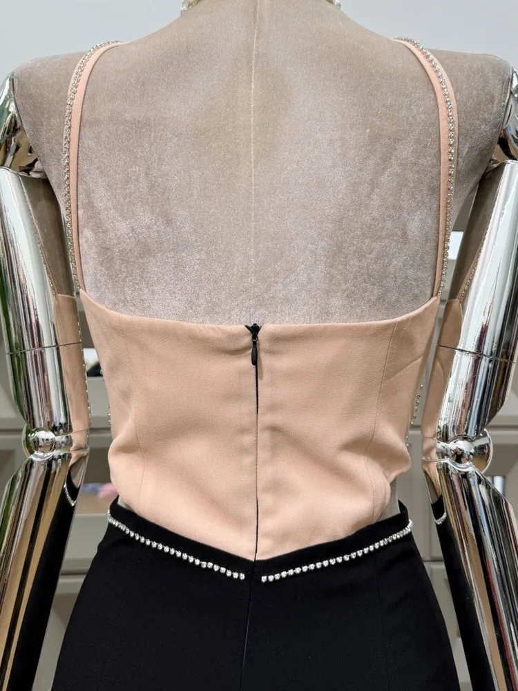 DFDG المرأة 2025 الربيع الصيف عارية فاخرة كريستال سلسلة فستان الرسن انقطاع Bodycon تنّورة مجسّمة تصميم فريد مساء فستان