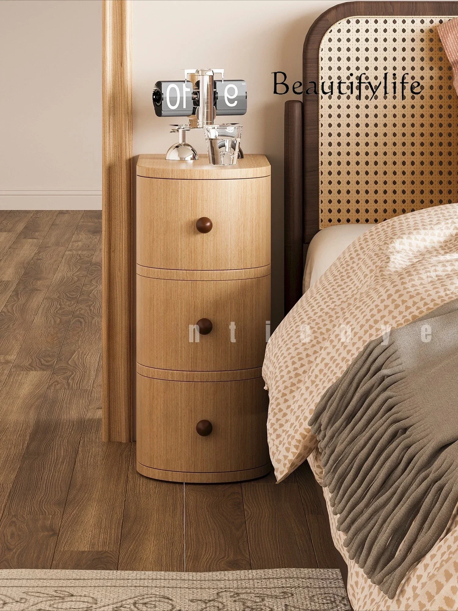 BbTT Bedroom Bedside Table Simple Modern Small Round Ultra-narrow Storage Designer Style High Sense