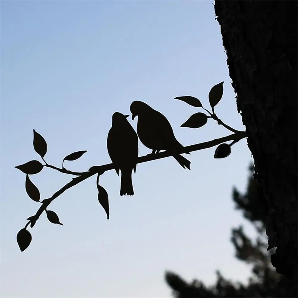 Garden Art Outdoor Garden Backyard Branch Metal Animal Decoration Gift Creative Simulation Animal Bird Ornament Garden Statues