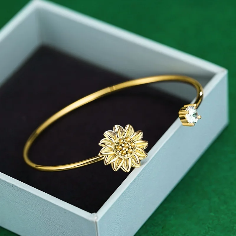 Europe and America Style Simple Delicacy Embed Zircon Sunflower Bangle Elegance for Women Open Mouths Bracelet Paty Jewelry