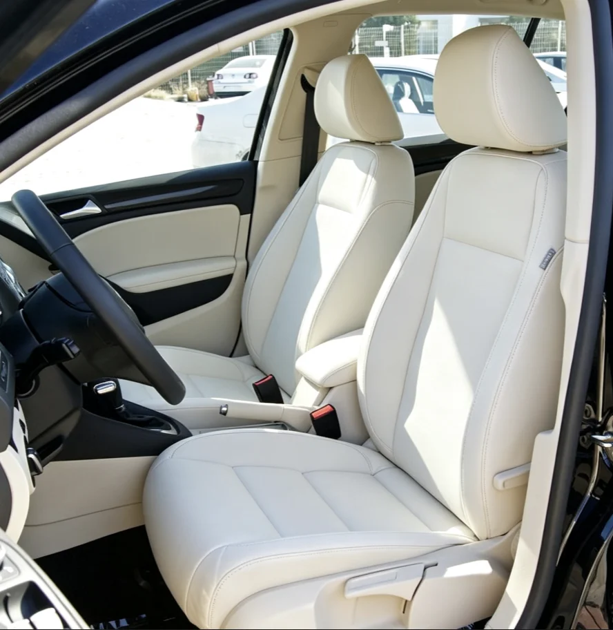 Für Golf 6 2009~2012 Maßgefertigte Autositzbezüge Luxuriöses Nappaleder 100% Passgenau Innenausstattung 360 ° Vollständige Abdeckung – Detail 1