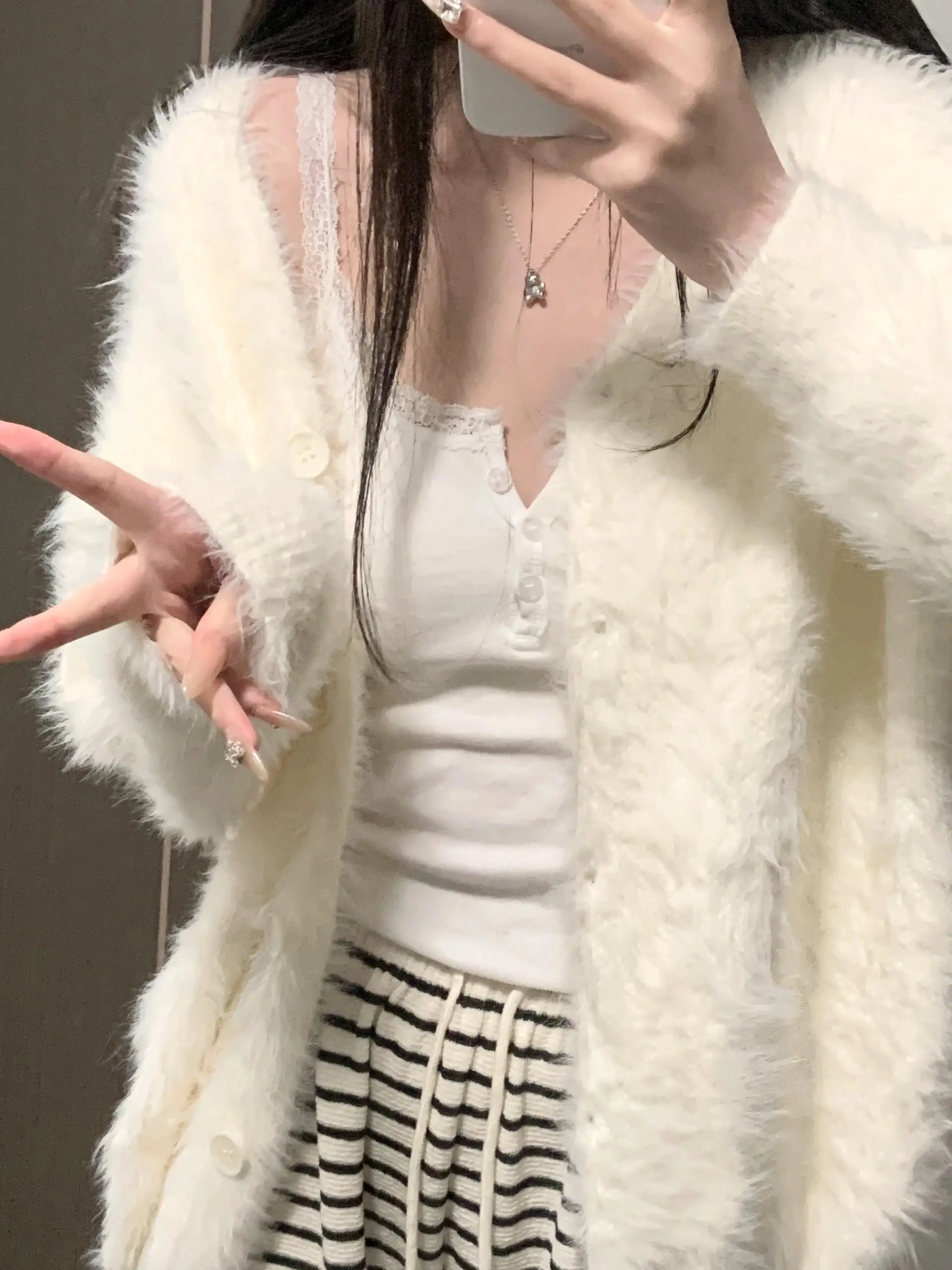 Advanced and Lazy Style White Mink fur Sweater Cardigan Jacket for Women\'s 2024 Autumn and Winter New Loose and Knitted Sweater