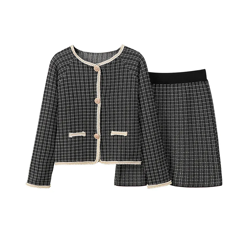 

Women's 2 pieces black and white plaid knit set 2025 new autumn/winter small fragrant sweater+short skirt set