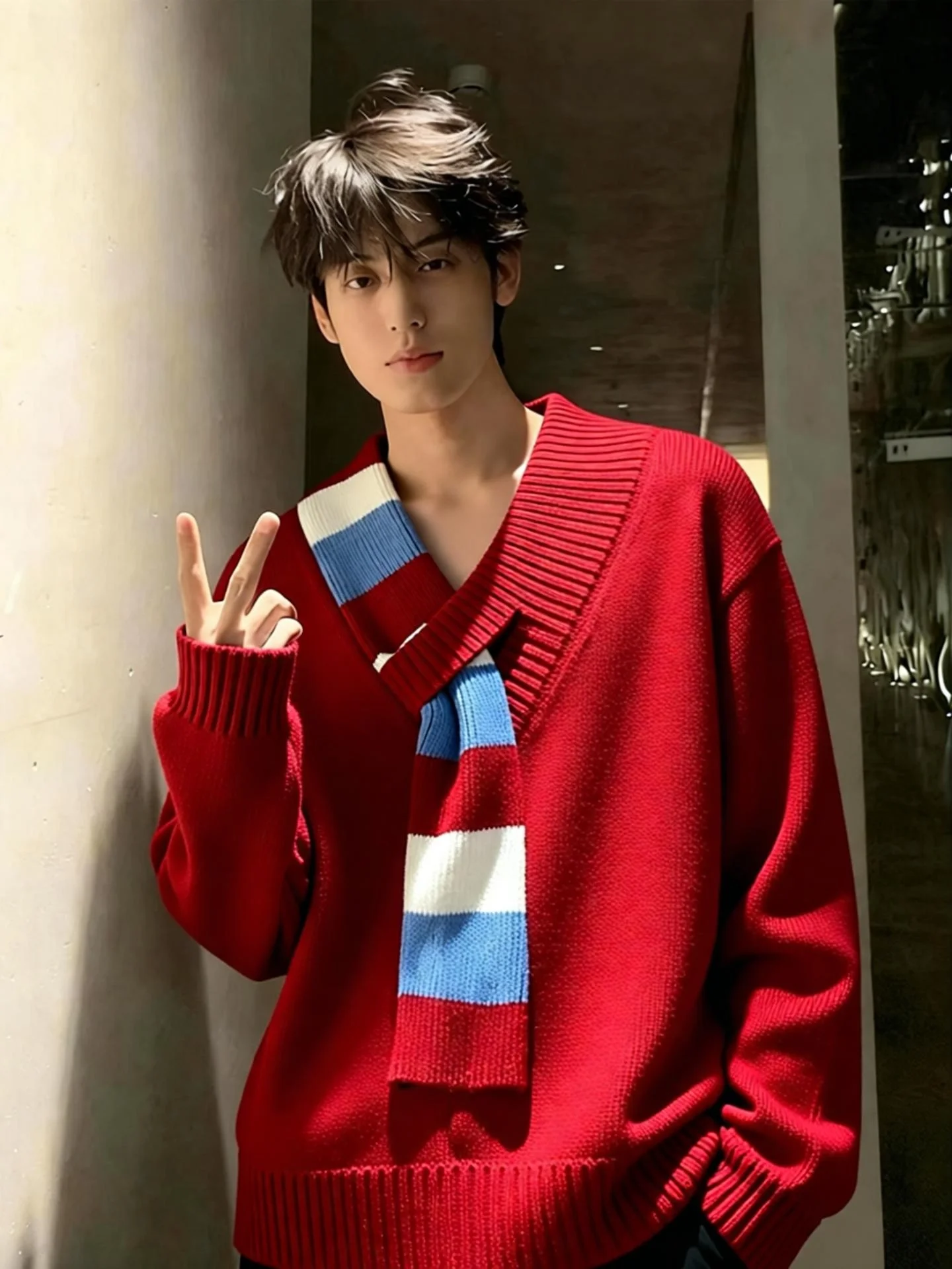 

Красный вязаный свитер, мужской зимний модный повседневный жилет V-Ne Long Sve, весенний сезон, носимый дизайн, Luy Year Nec...