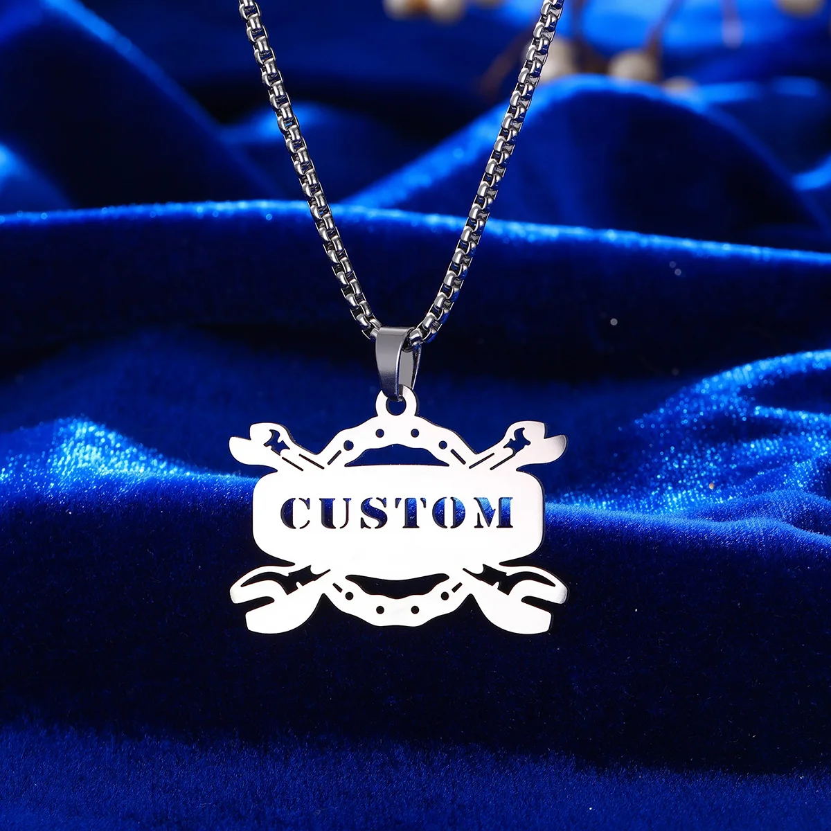 

Cxwind Custom Name Necklace Personalized Golden Choker Stainless Steel Necklace For Women Man Customized Jewelry Weddings Gifts