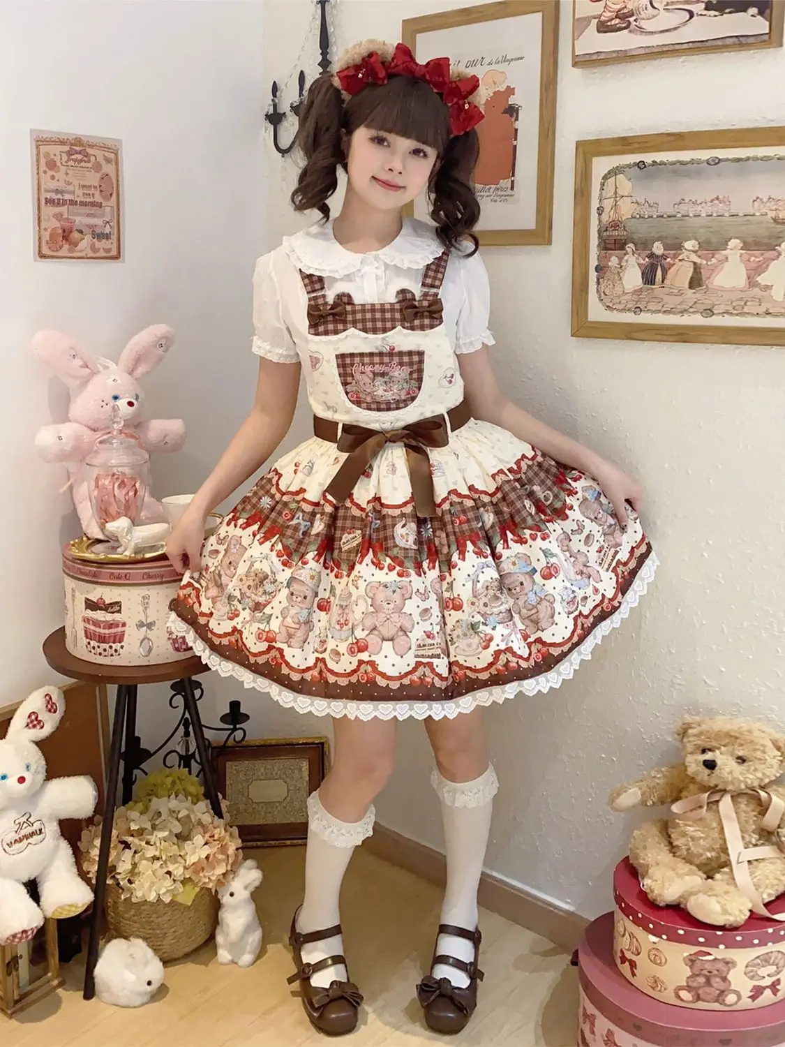 

SOIOMES【 Cherry Bear 】 Original Strawberry Cake Print Lolita Lolita Lace Edge Cute Strap Skirt