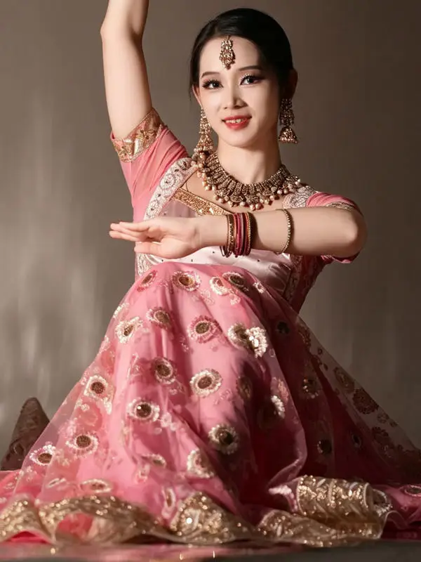 Exotic Pink Embroidered Long Dress Women's Dance Performance Costume Sequin Decorated Outfit