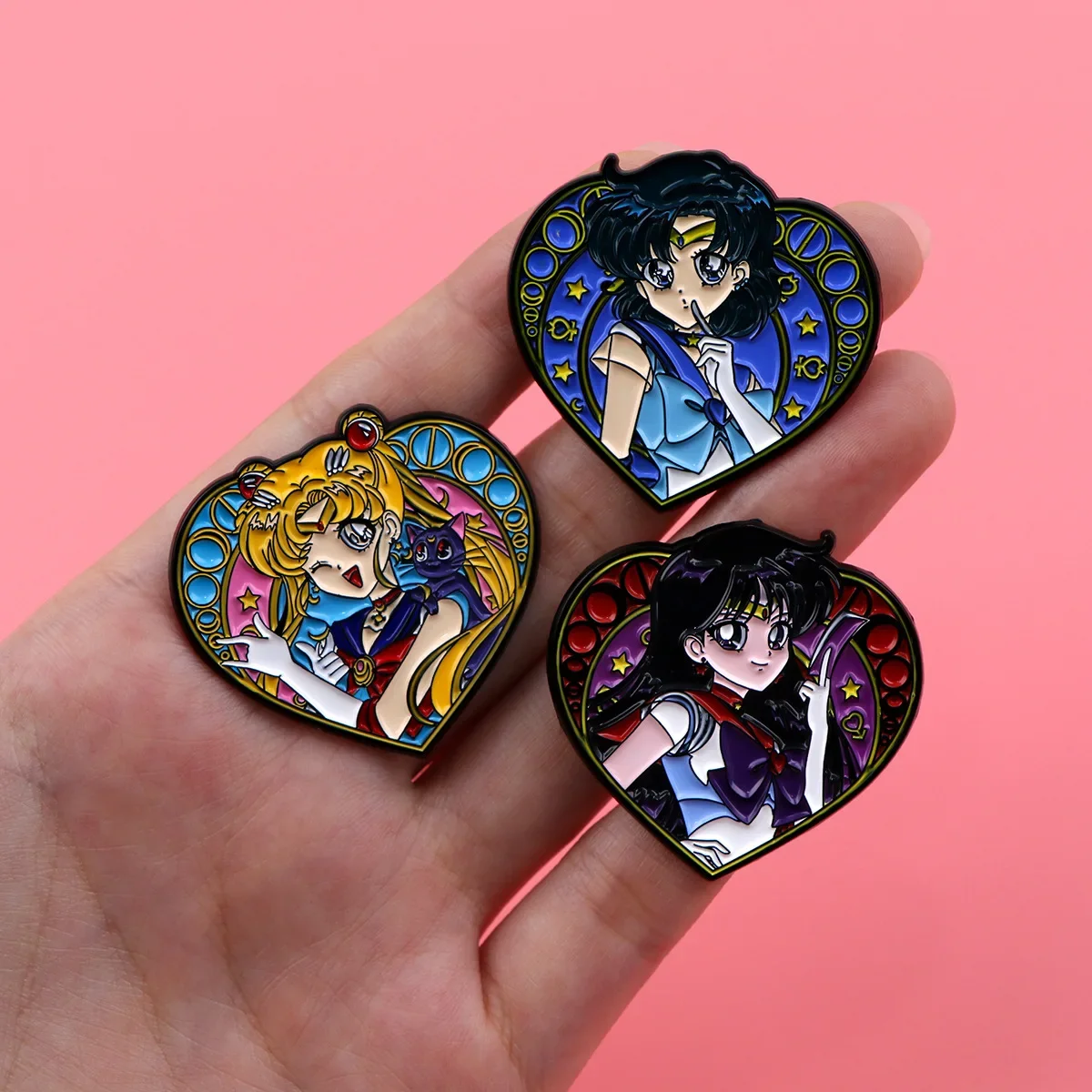 5PCS Sailor Moon Enamel Badges Manga Brooches Kawaii Animation Pins Anime Pendant for Backpack Clothing Lapel Cosplay Toy Gift