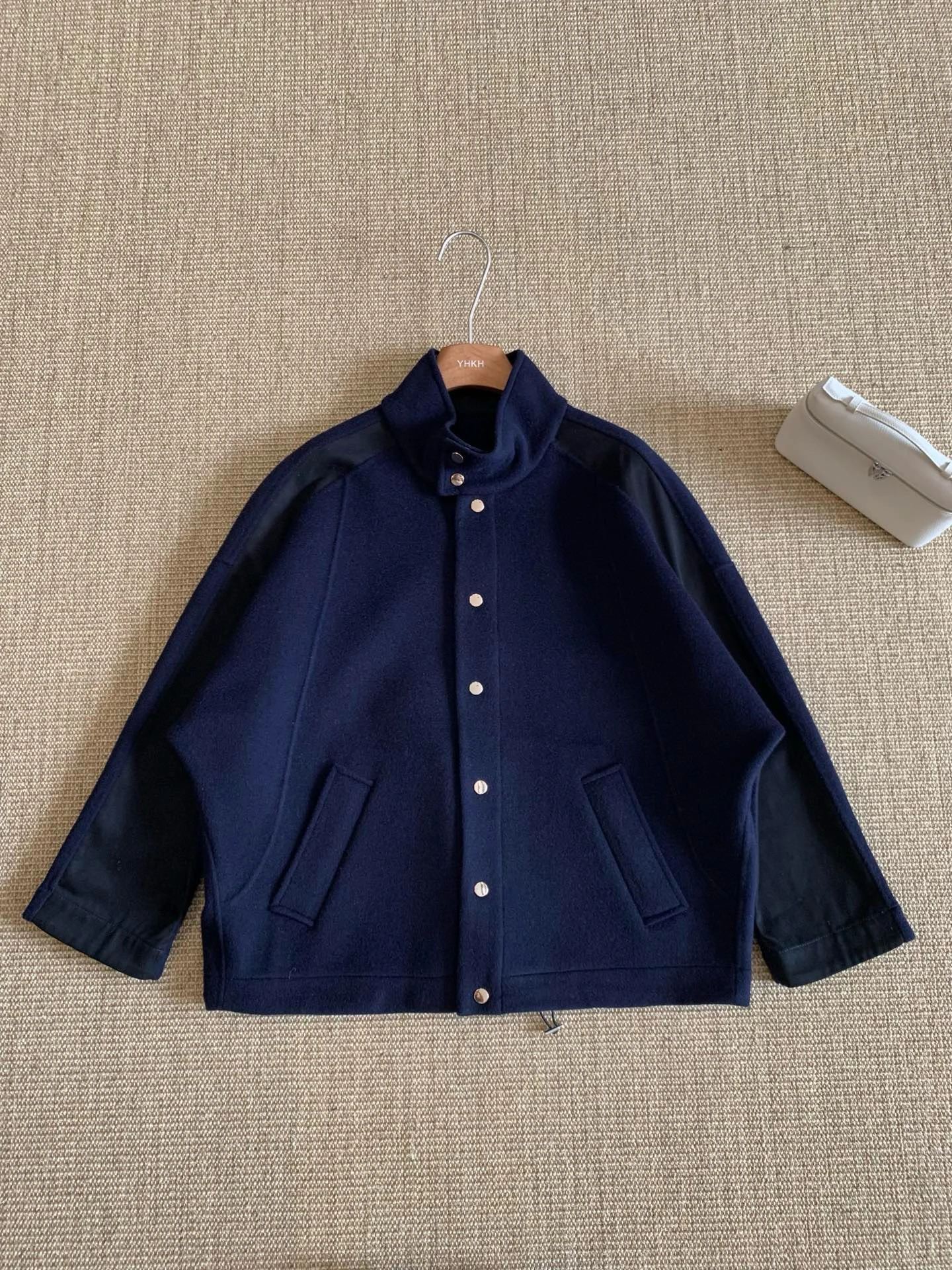 

Женское шерстяное повседневное свободное пальто с воротником-стойкой и цветным Blo Sve Long Sve с застежкой на одной пуговице, чистый цвет