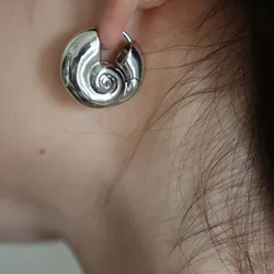 Vintage Metal Hollow Conch Hoop Earrings for Women Exaggerated Irregular Geometric Spiral Ear Buckle Holiday Jewelry Gift