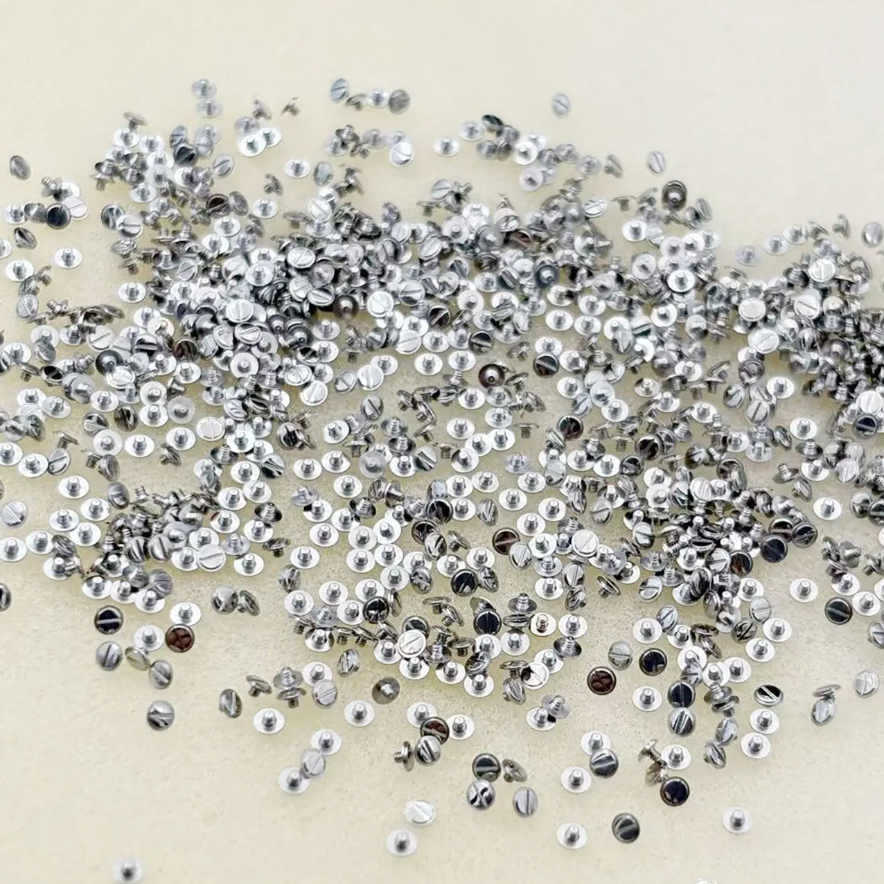 20/ 40 /60 /80 pcs  Watch movement accessories C07111 movement screw automatic hammer screw