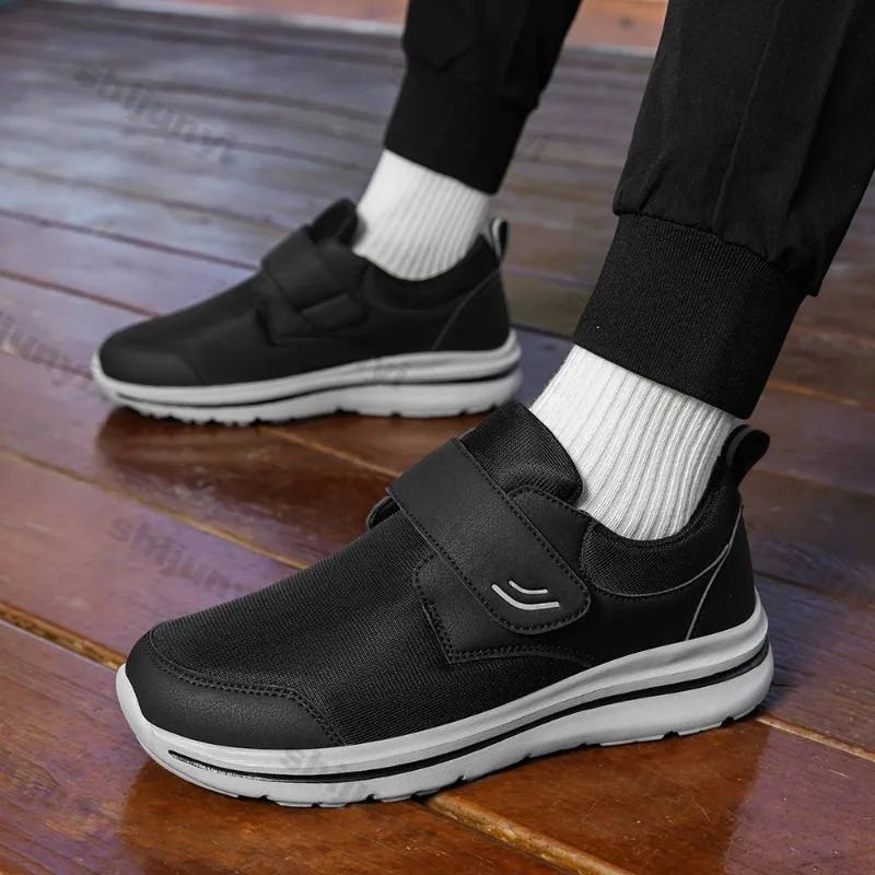 

Women's Shoes 2026 Spring New Breathable Casual Sport Shoes Non Slip Lightweight Comfortable Soft Sole Men's Platform Sneakers