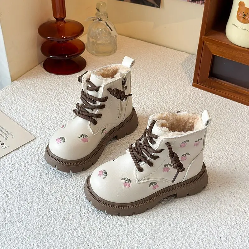 

Kids Fashion Boots 2026 Autumn Winter New Girls Embroidered Princess Boots Fleece Lined Ankle Boots