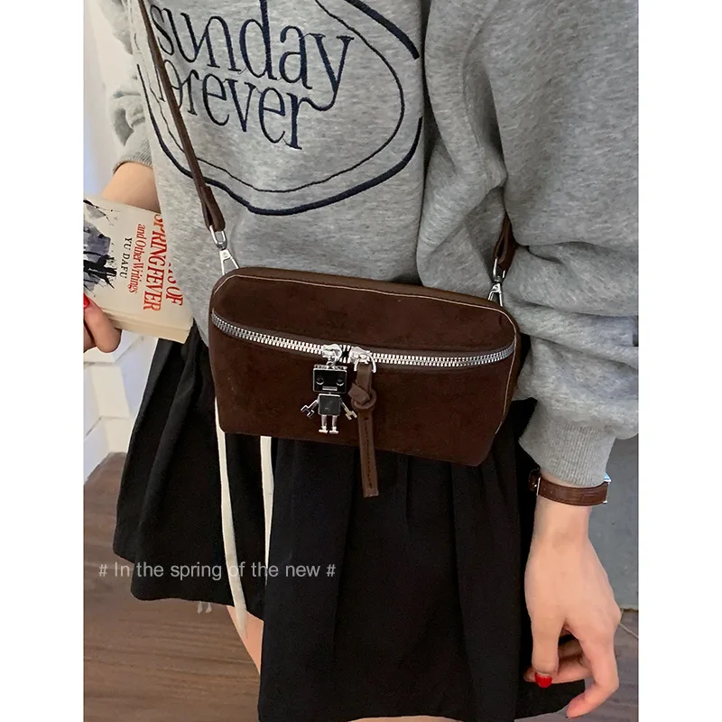 

Дизайнерская сумка-кроссбоди для женщин, маленькая кожаная сумочка с верхней ручкой, стильная и элегантная, модная сумка через плечо.