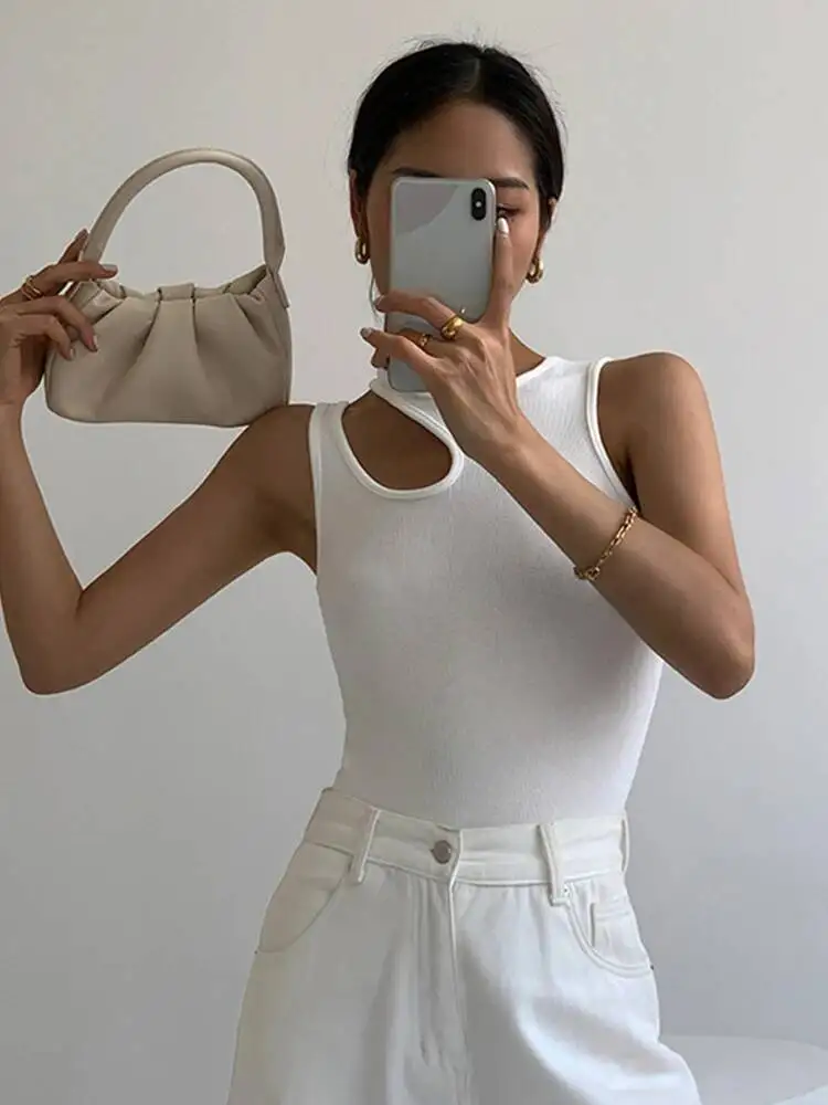 เสื้อยืดสีขาวลำลองคอกลมแขนกุดสไตล์เกาหลีทรงเข้ารูปเสื้อยืดผู้หญิงเสื้อผ้าแฟชั่นฤดูร้อน