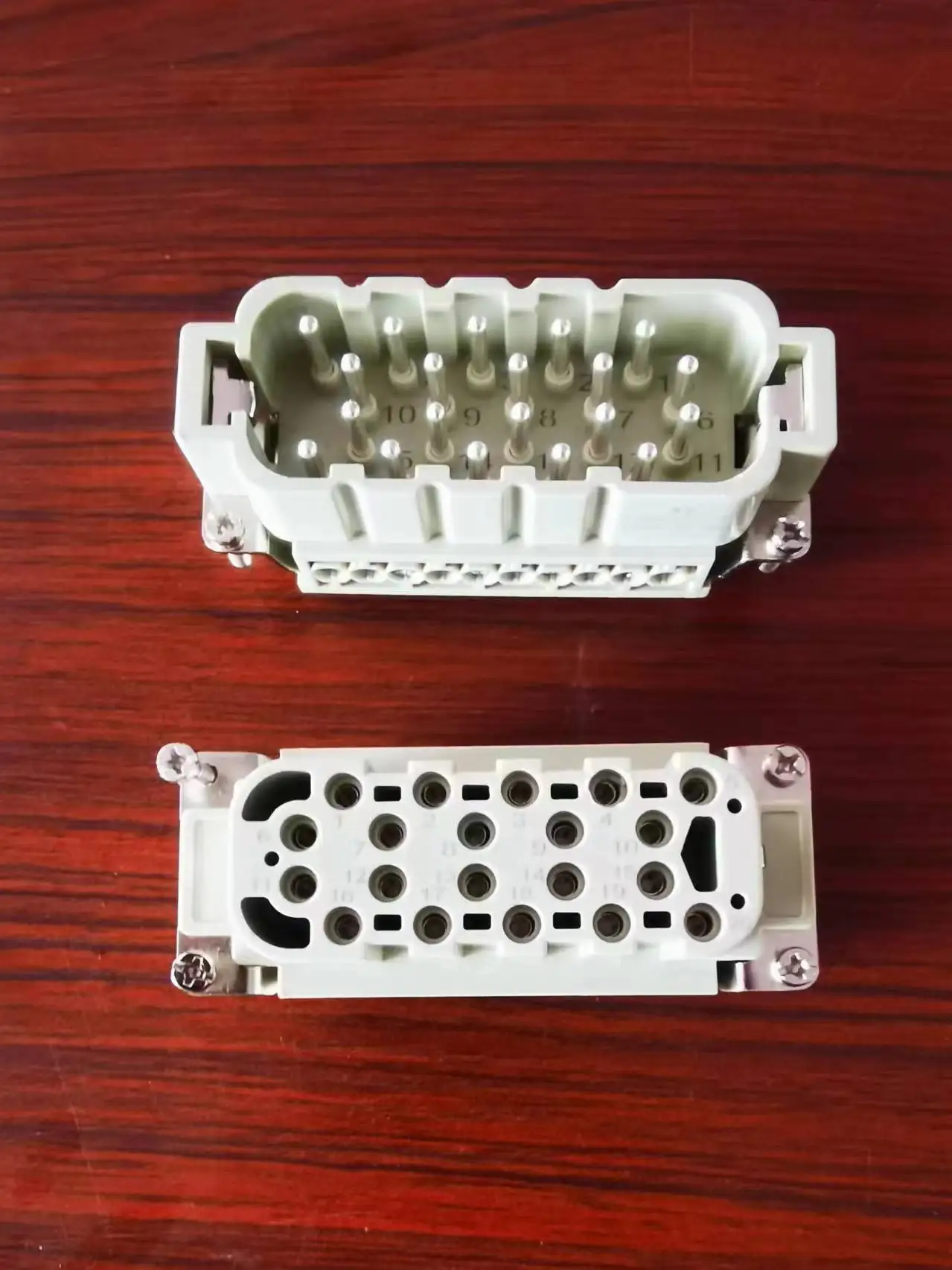 20-pin 16A heavy duty connector male and female 500V