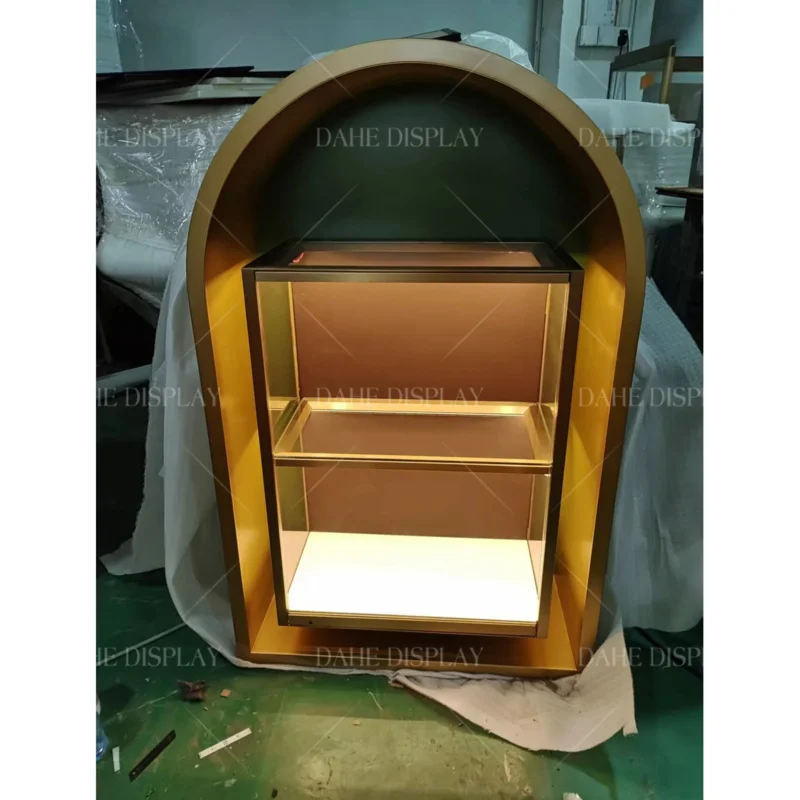 

Customize.New Style Boutique Jewelry Shelves Shop Golden Jewellery Retail Store Displays Cases