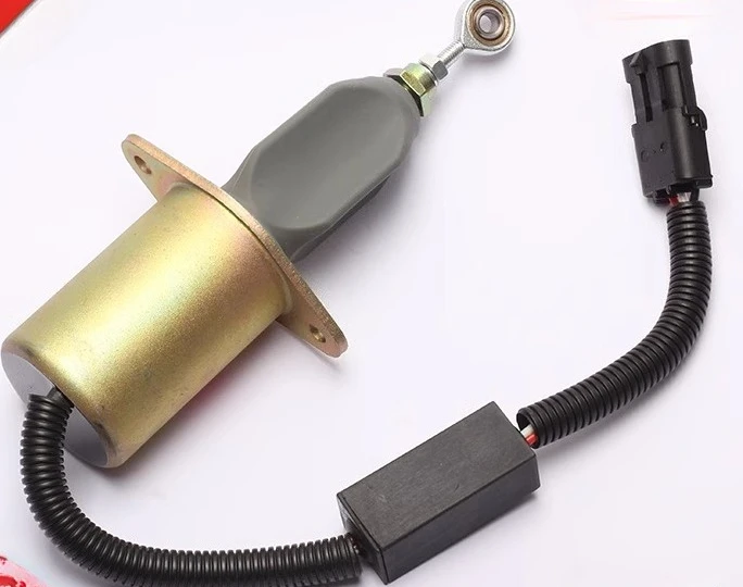 Pasuje do silnika 6CT, przełącznik zaworu elektromagnetycznego płomienia, żelazko C4942878/4946639/3415706