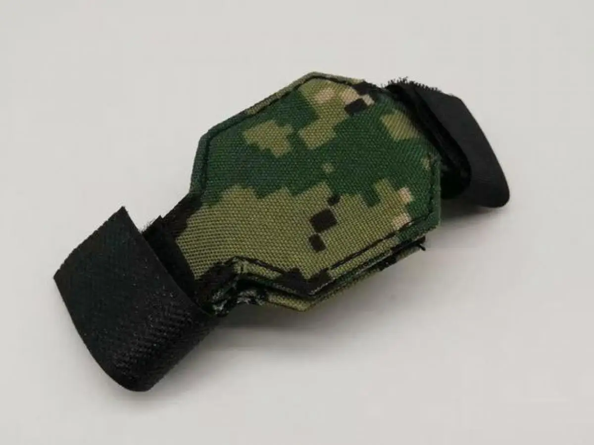 Outdoor Tactical Watch Protective Case Multi Terrain Camo Watch Protective Case Flip Nylon Case