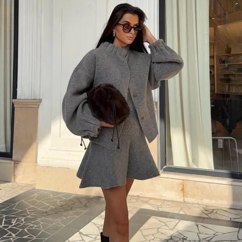 Thumbnail 4 - #2 Trending Aviator Jackets Right Now