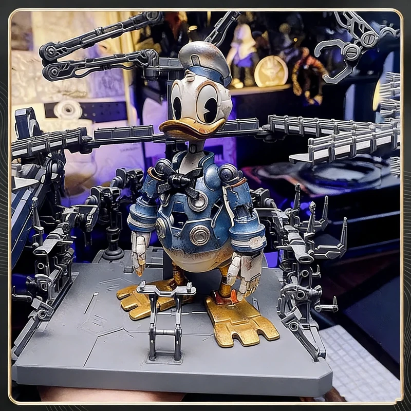 

Фигурка Дональда Дака Disney, 15 см, в стиле «Механический Дьявол», коллекционная, из ПВХ, аниме-модель, игрушка, украшение для рабочего стола, подарок для детей
