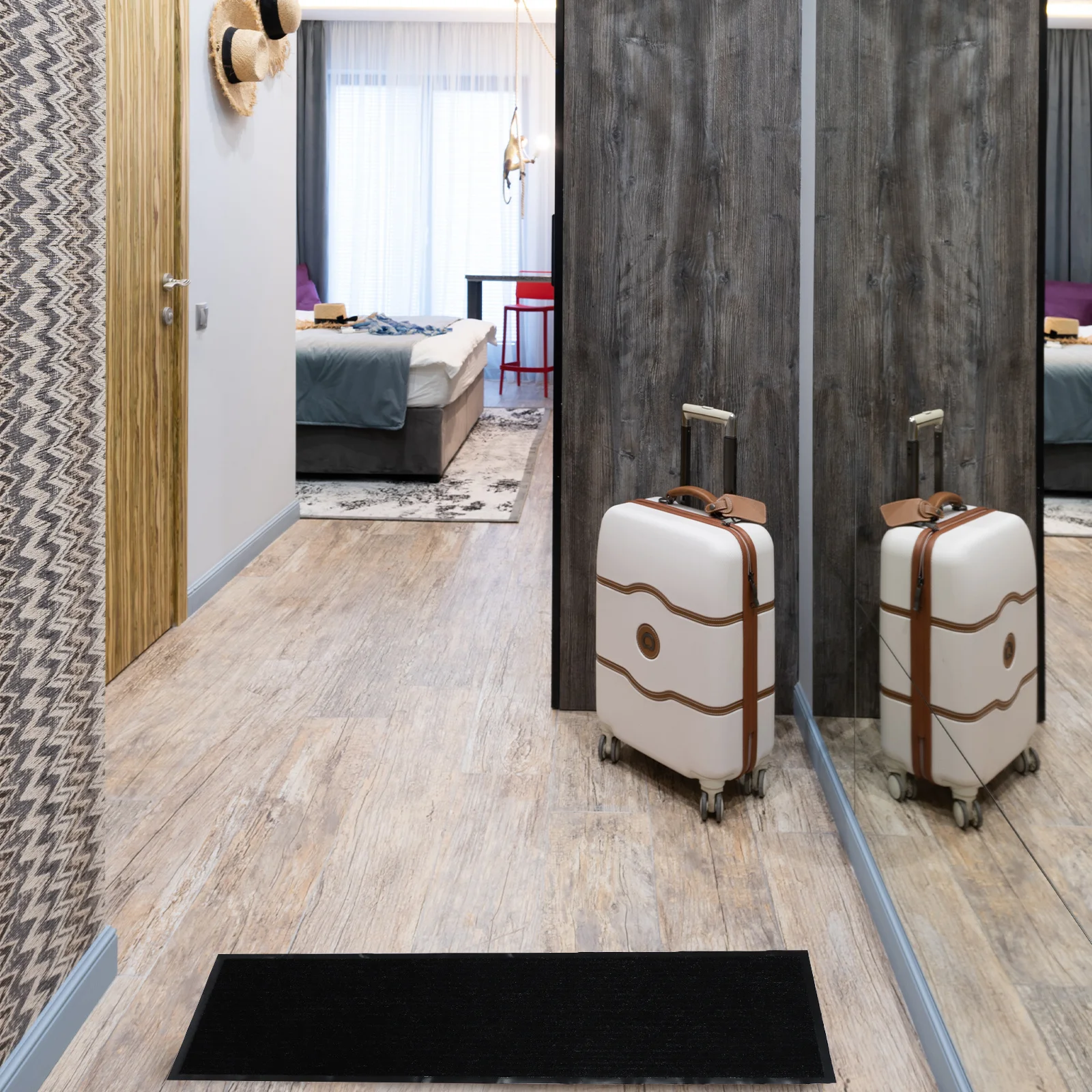 

1Pcs Dust Removal Floor Mat Anti-Skid Non-Slip Striped Foot Pad for Bathroom Entrance Durable Polyester PVC Anti-Skid Floor Mat