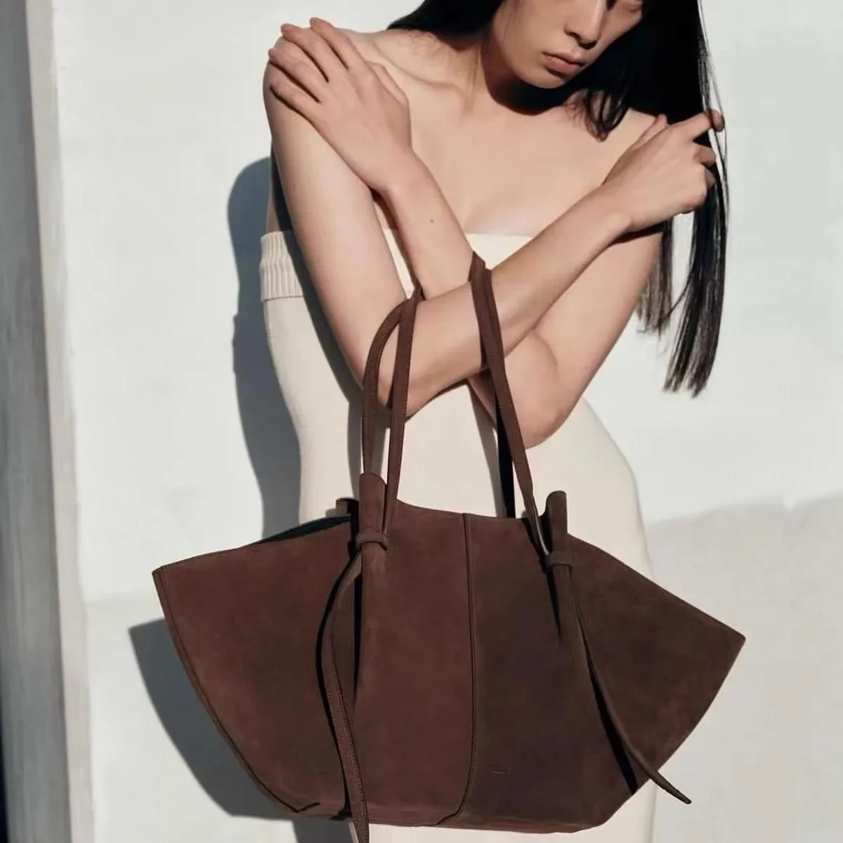 

Fashion Woven Winter Faux Suede Shoulder Bag Tassel Bow Woman Designer Tote Luxury Female Casual Autumn Winter Handbags